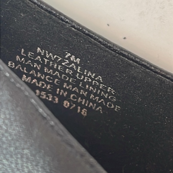 NINE WEST BLACK POINTED TOE HEELS - Picture 9 of 9